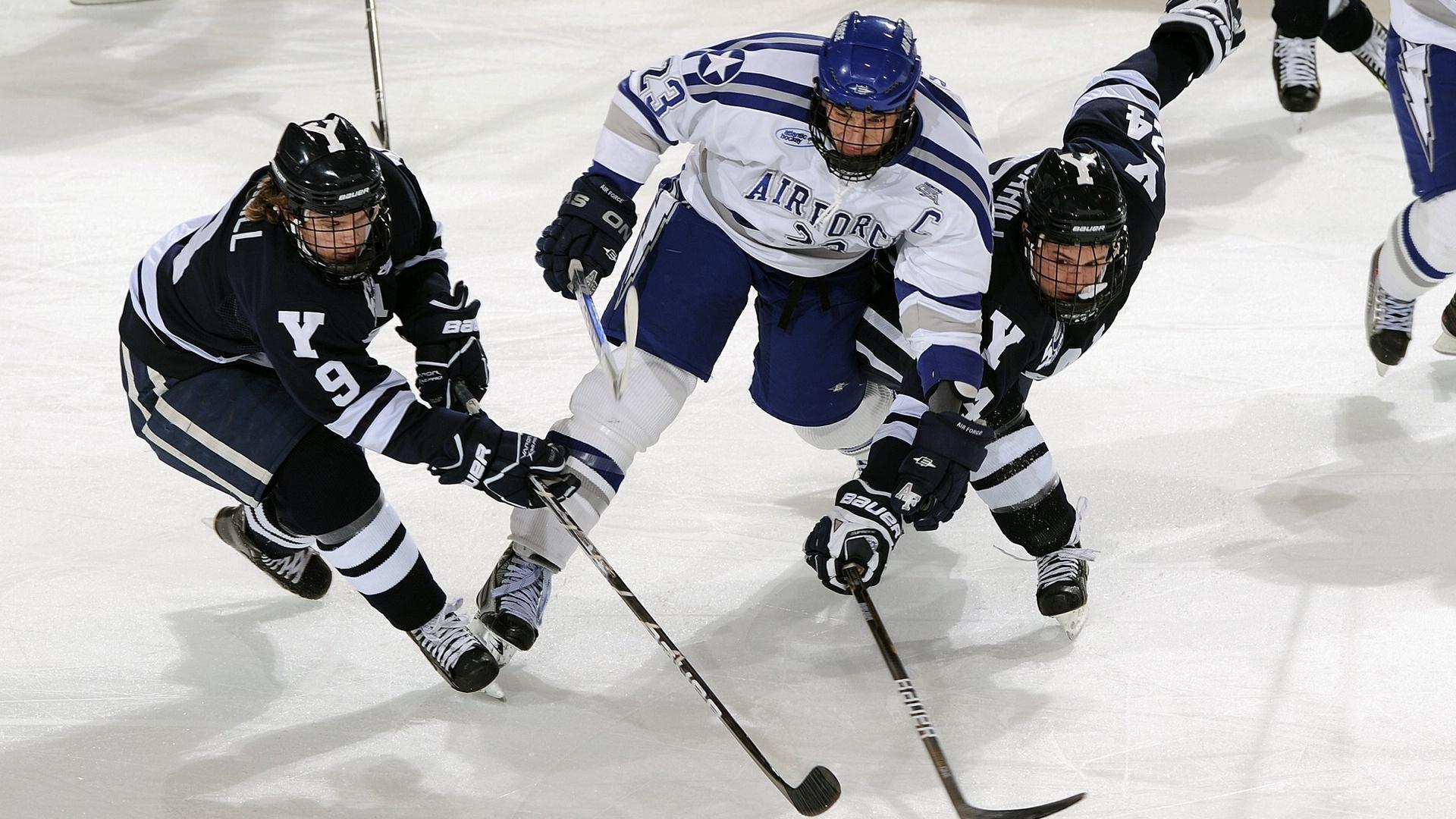 英超12月最佳进球候选公布，神仙球云集，球迷票选激烈角逐